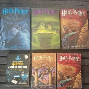 BUNDLE OF 6 HARRY POTTER BOOKS GREAT CONDITION